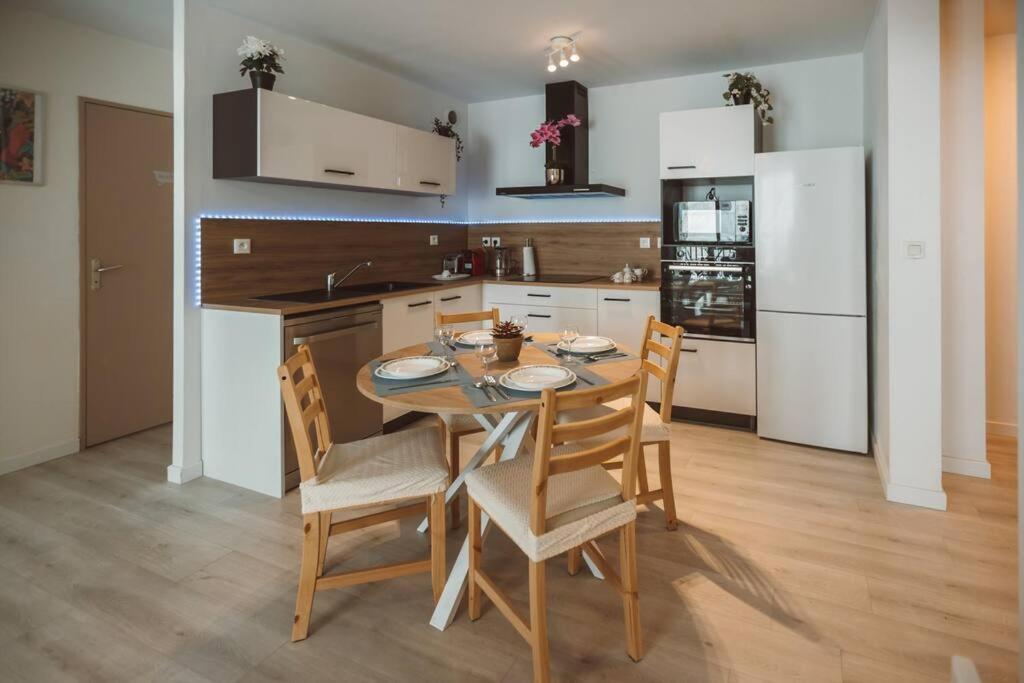 Le Cocon Manceau Apartment Le Mans Exterior photo