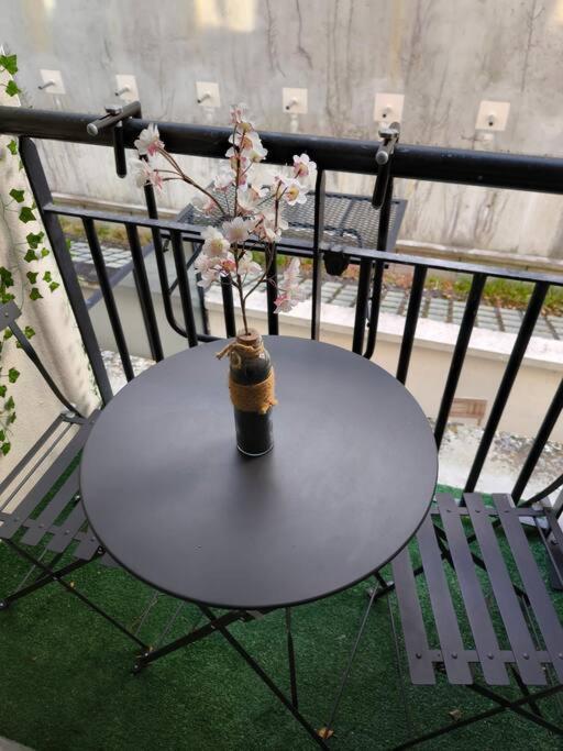 Le Cocon Manceau Apartment Le Mans Exterior photo